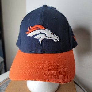 Denver Broncos Blue Button  Large XLarge New Era NFL Fitted Cap Hat